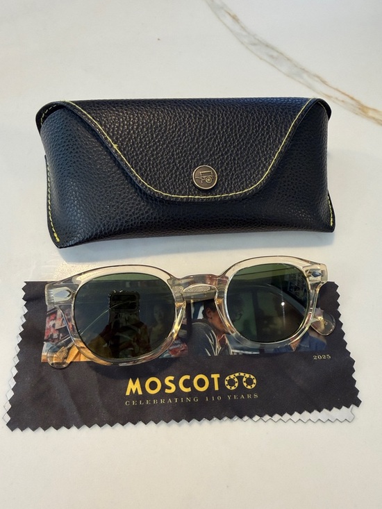 MOSCOT Accessories - MOSCOT Lemtosh Sunglasses in color Flesh UNISEX